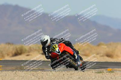 media/Mar-22-2025-CVMA (Sat) [[462c0ffedb]]/Race 13-Amateur Supersport Middleweight/